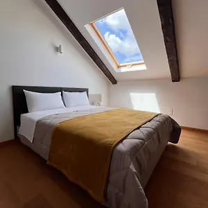 Unonoveuno Luxury Nápoles